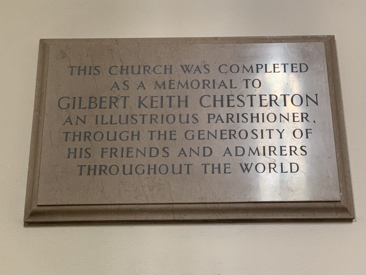 Memorial plaque for the Chestertons