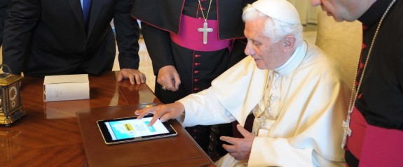 Pope iPad